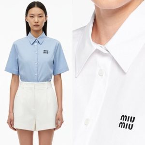 미우미우 영문로고 반팔셔츠 (여성용)