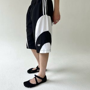 아디다스 리카이브 반바지