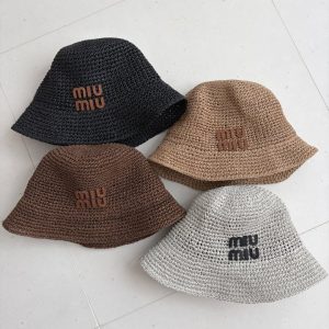 미우미우 폰트 버킷햇
