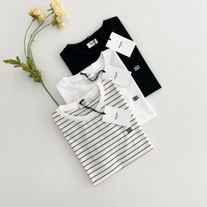 셀린느 루즈 트리옹프 반팔티셔츠