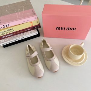 미우미우 플룸 발레리나 플랫 슈즈 신발