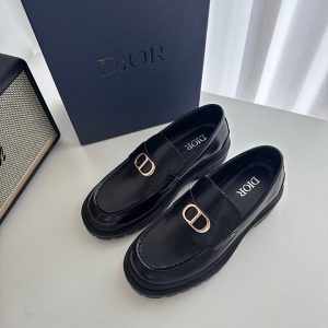 디올 익스플로러 로퍼