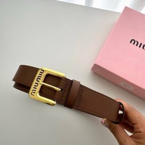 미우미우 나파 레더 벨트
