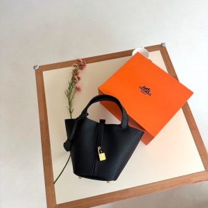 에르메스 피코탄 락 18백 블랙
