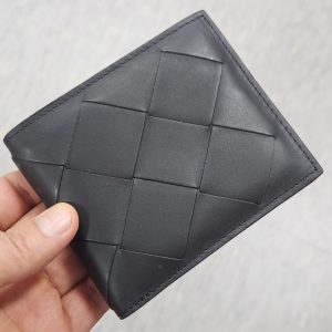 [162번] 보테가 베네타 인트레치아토 반지갑